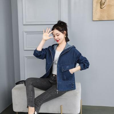 ÁO KHOÁC JEAN NỮ CÓ NÓN TAY BO THUN THÊU CHỮ SAU LƯNG - NK349